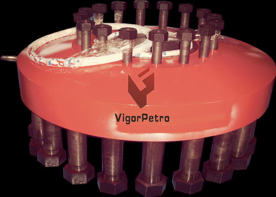 Китай Двойной застекленный адаптер фланц 5 1/8" 15000 psi x 7 1/16" 15000 psi c/w Застежки и орехи API 6A/16A поставщик